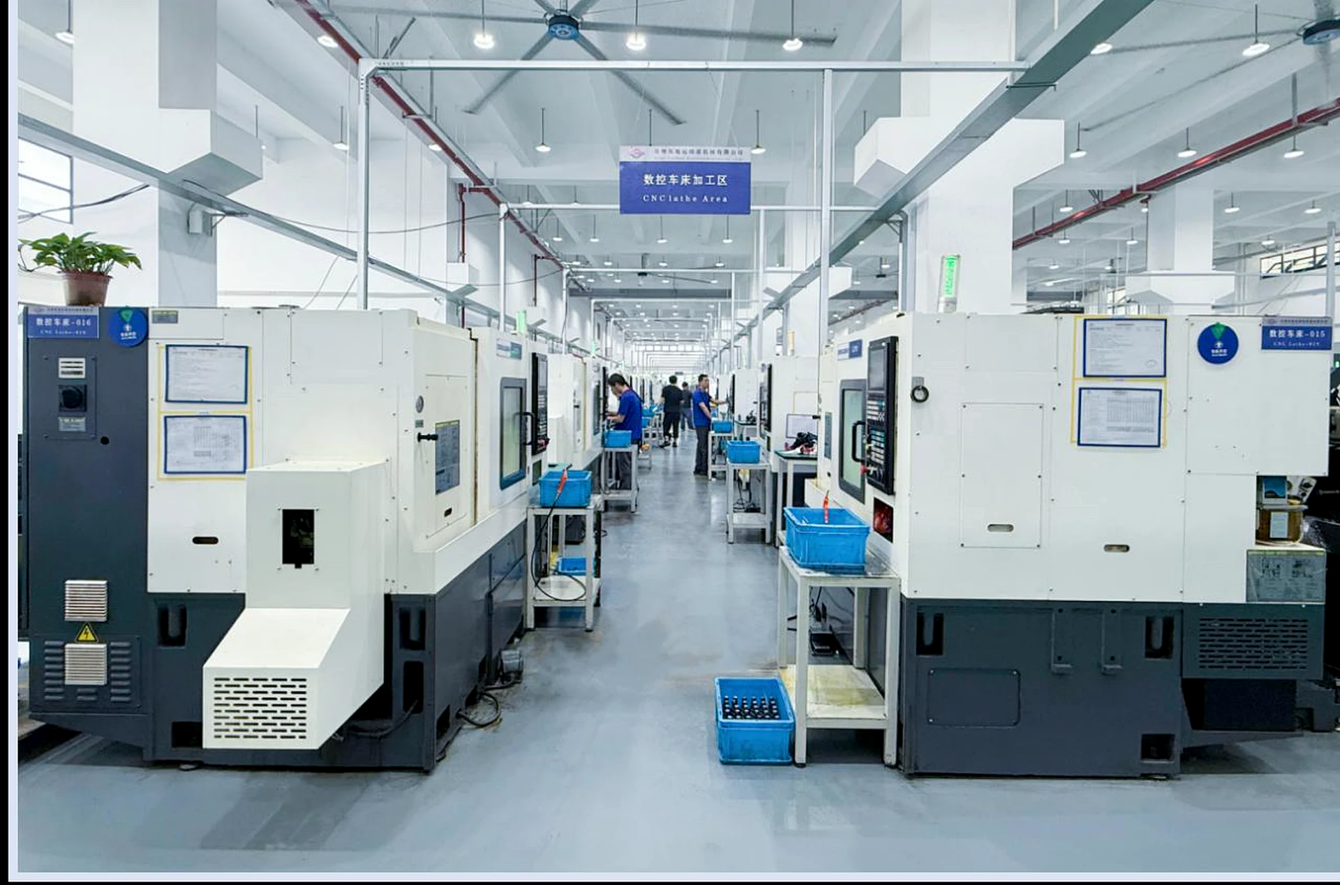 Yinghanni CNC production aisle in Suzhou